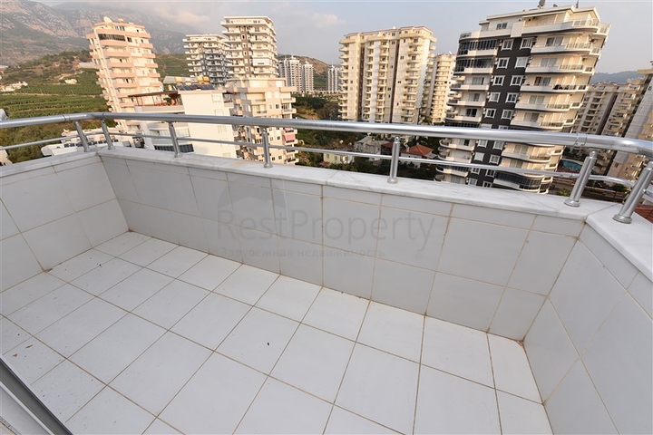 دوبلكس واسعة - اطلالة مفتوحة - سعر مميز - في مهموتلار / الانيا 