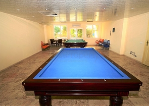 دوبلكس واسعة - اطلالة مفتوحة - سعر مميز - في مهموتلار / الانيا 