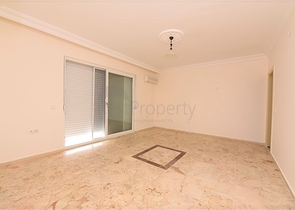 دوبلكس واسعة - اطلالة مفتوحة - سعر مميز - في مهموتلار / الانيا 