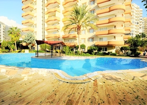 دوبلكس واسعة - اطلالة مفتوحة - سعر مميز - في مهموتلار / الانيا 