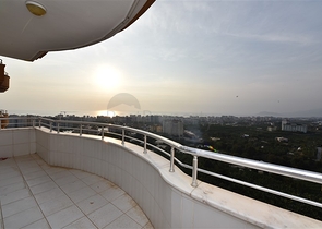 دوبلكس واسعة - اطلالة مفتوحة - سعر مميز - في مهموتلار / الانيا 