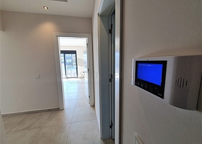 مجمع سكني فاخر - شقة غرفة وصالة - منطقة حيوية - في اوبا / الانيا 