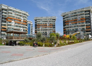 اسعار منافسة - مجمع بخدمات 5 نجوم - شقق بتصاميم متنوعة - في منطقة افسلار / الانيا 