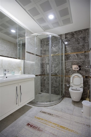 شقة مفروشة ضمن مجمع حديث في مهموتلار / الانيا 