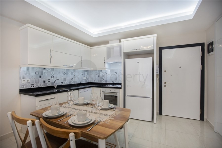 شقة مفروشة ضمن مجمع حديث في مهموتلار / الانيا 