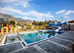 شقة مفروشة ضمن مجمع حديث في مهموتلار / الانيا 