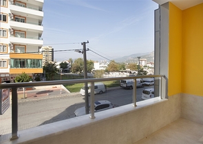 شقة مفروشة ضمن مجمع حديث في مهموتلار / الانيا 