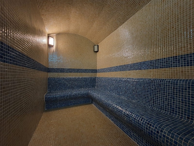 شقة مفروشة - ضمن مجمع سكني حديث - الانيا 