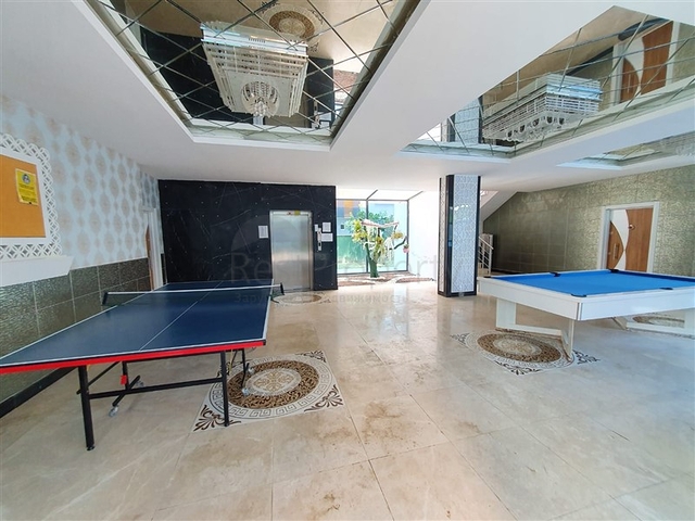 شقة مفروشة - ضمن مجمع سكني حديث - الانيا 