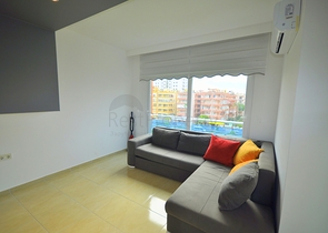 شقة مفروشة - ضمن مجمع سكني حديث - الانيا 