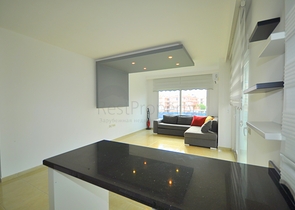 شقة مفروشة - ضمن مجمع سكني حديث - الانيا 