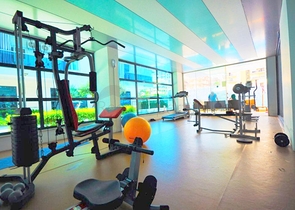 شقة مفروشة - ضمن مجمع سكني حديث - الانيا 