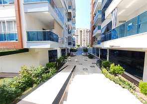 شقة مفروشة - ضمن مجمع سكني حديث - الانيا 