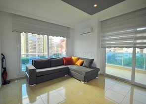 شقة مفروشة - ضمن مجمع سكني حديث - الانيا 