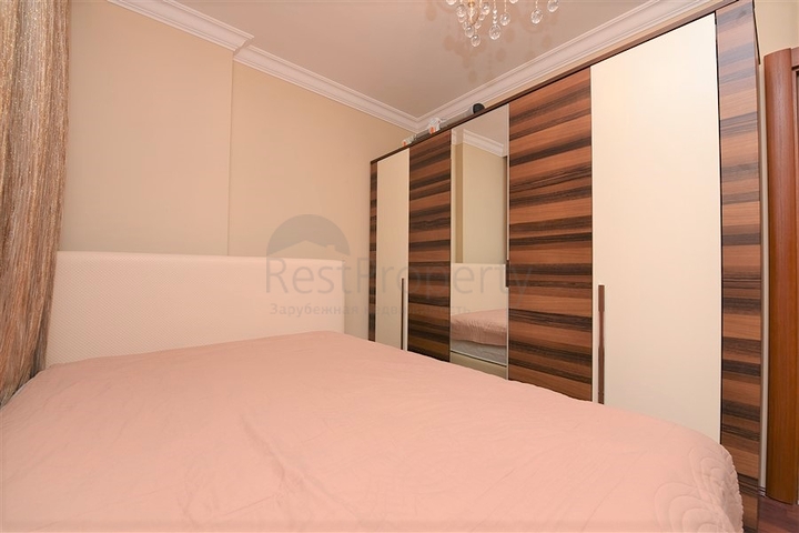 ضمن مجمع اول صف على البحر - شقة فاخرة 2 غرفة وصالة في مركز الانيا 