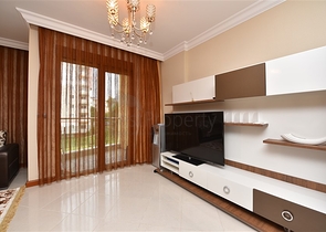 ضمن مجمع اول صف على البحر - شقة فاخرة 2 غرفة وصالة في مركز الانيا 