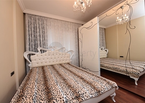 ضمن مجمع اول صف على البحر - شقة فاخرة 2 غرفة وصالة في مركز الانيا 