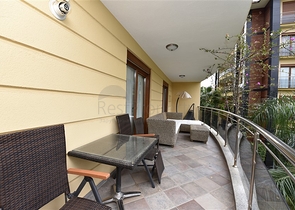 ضمن مجمع اول صف على البحر - شقة فاخرة 2 غرفة وصالة في مركز الانيا 