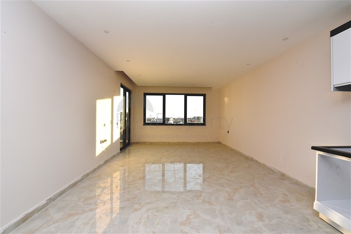 شقة ضمن مجمع حديث - مركز مدينة الانيا 