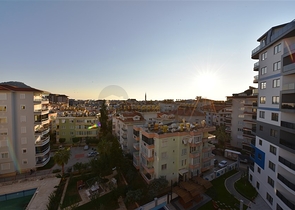 شقة ضمن مجمع حديث - مركز مدينة الانيا 