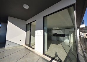 اطلالة بحرية مباشرة - شقة 2 غرفة وصالة - مجمع خمس نجوم - الانيا 