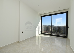 اطلالة بحرية مباشرة - شقة 2 غرفة وصالة - مجمع خمس نجوم - الانيا 