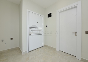 اطلالة بحرية مباشرة - شقة 2 غرفة وصالة - مجمع خمس نجوم - الانيا 