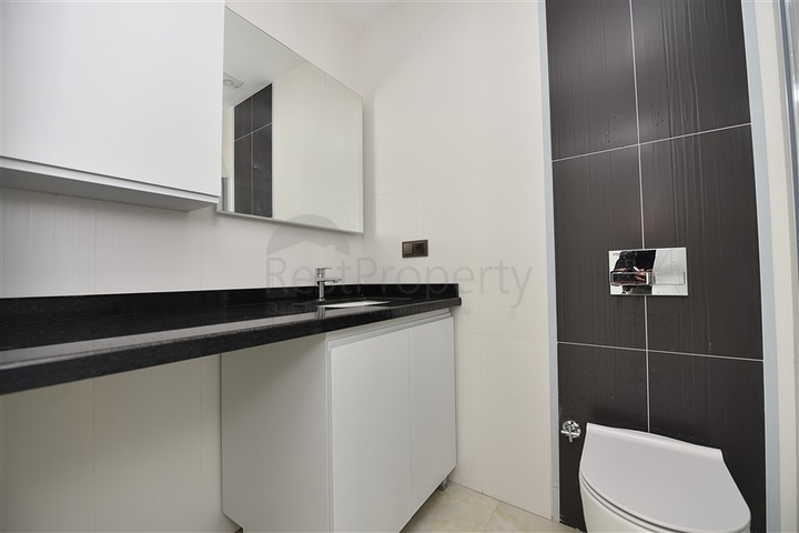 اطلالة بحرية - ضمن مجمع سكني حديث - شقة 1 غرفة وصالة في مهموتلار / الانيا