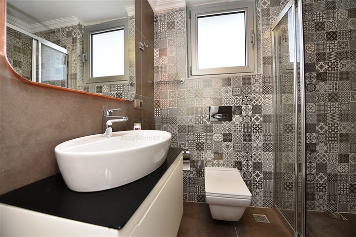 فيلا مستقلة - تصميم طابقين -فرش فاخر - منطقة كارجي جاك / الانيا 