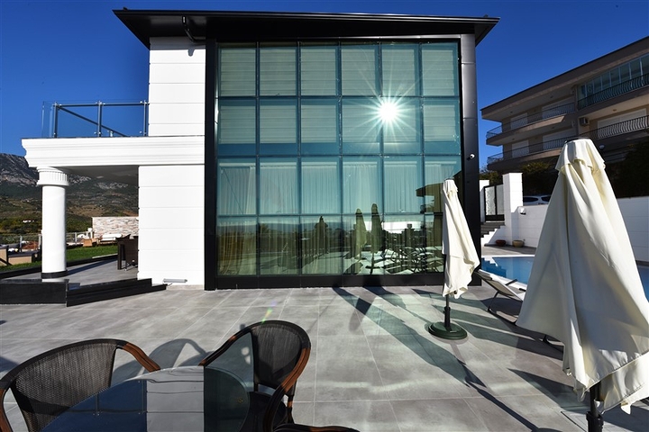 فيلا مستقلة - تصميم طابقين -فرش فاخر - منطقة كارجي جاك / الانيا 