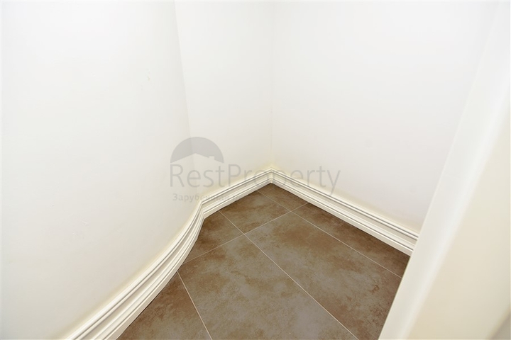 فيلا مستقلة - تصميم طابقين -فرش فاخر - منطقة كارجي جاك / الانيا 