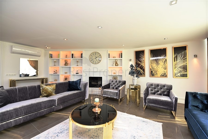 فيلا مستقلة - تصميم طابقين -فرش فاخر - منطقة كارجي جاك / الانيا 