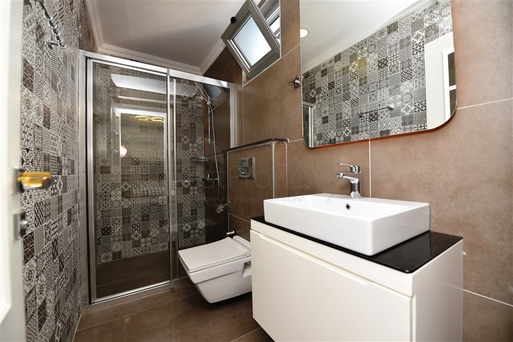 فيلا مستقلة - تصميم طابقين -فرش فاخر - منطقة كارجي جاك / الانيا 