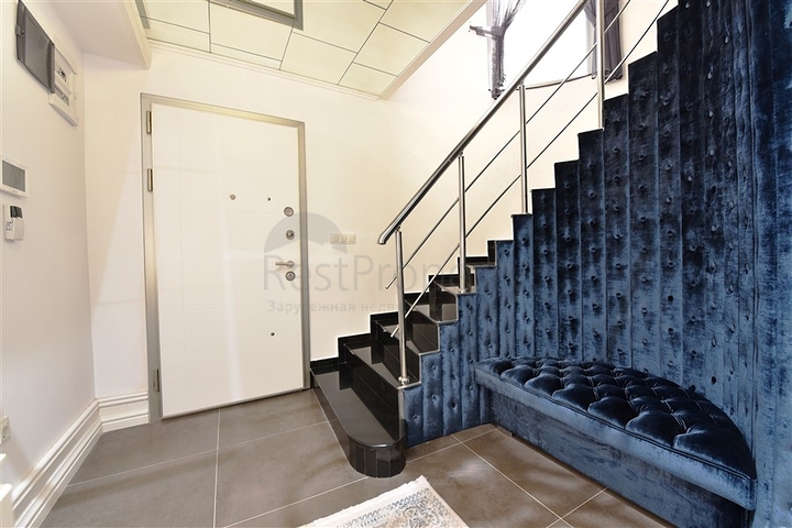 فيلا مستقلة - تصميم طابقين -فرش فاخر - منطقة كارجي جاك / الانيا 