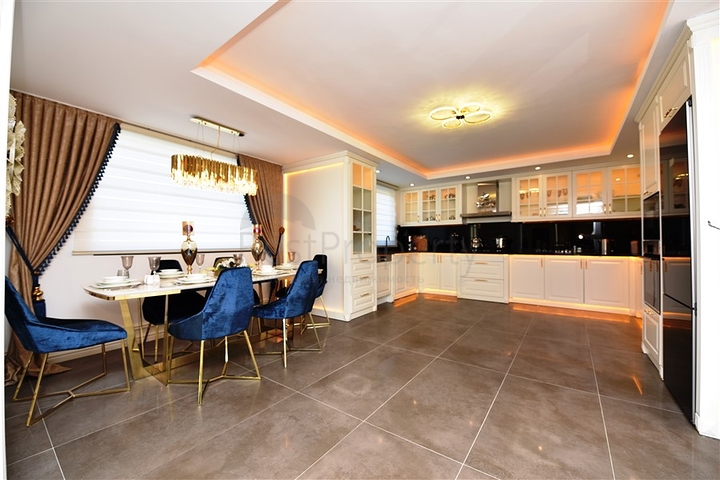 فيلا مستقلة - تصميم طابقين -فرش فاخر - منطقة كارجي جاك / الانيا 