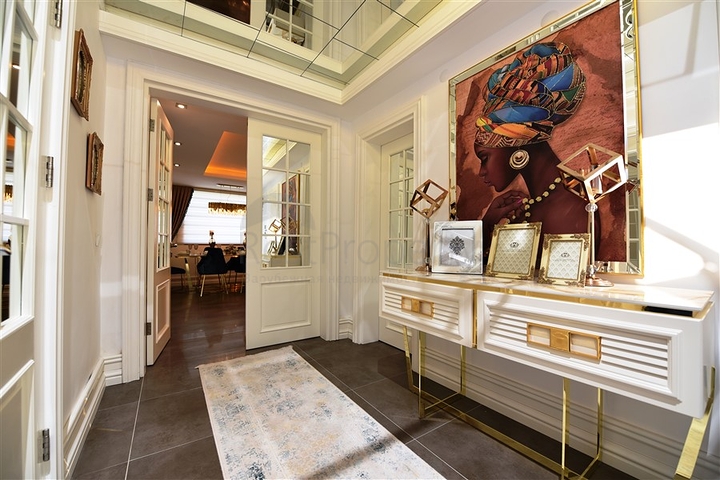 فيلا مستقلة - تصميم طابقين -فرش فاخر - منطقة كارجي جاك / الانيا 