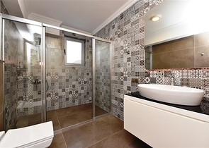 فيلا مستقلة - تصميم طابقين -فرش فاخر - منطقة كارجي جاك / الانيا 