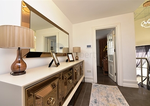 فيلا مستقلة - تصميم طابقين -فرش فاخر - منطقة كارجي جاك / الانيا 