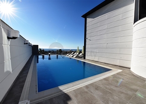 فيلا مستقلة - تصميم طابقين -فرش فاخر - منطقة كارجي جاك / الانيا 