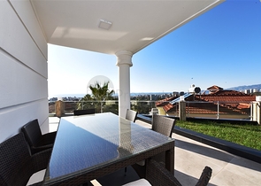 فيلا مستقلة - تصميم طابقين -فرش فاخر - منطقة كارجي جاك / الانيا 