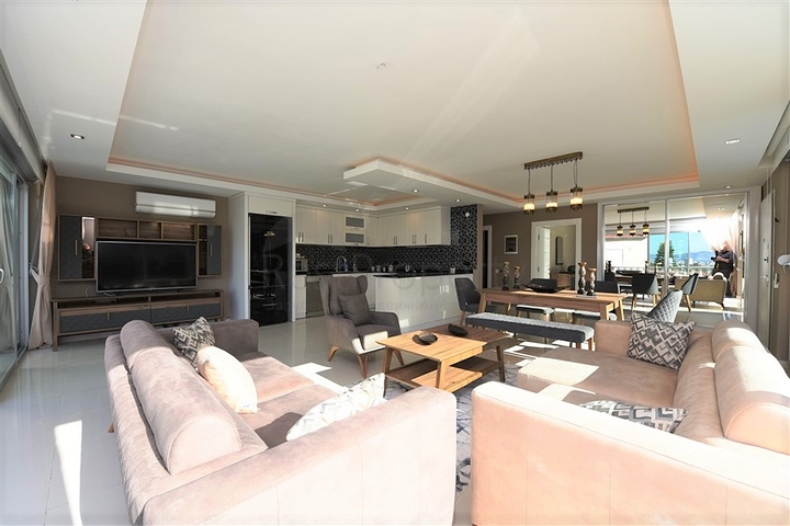 فيلا مستقلة - مسبح خاص - في منطقة كارجي جاك / الانيا 