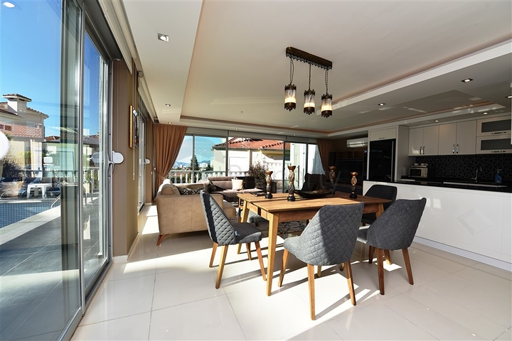 فيلا مستقلة - مسبح خاص - في منطقة كارجي جاك / الانيا 