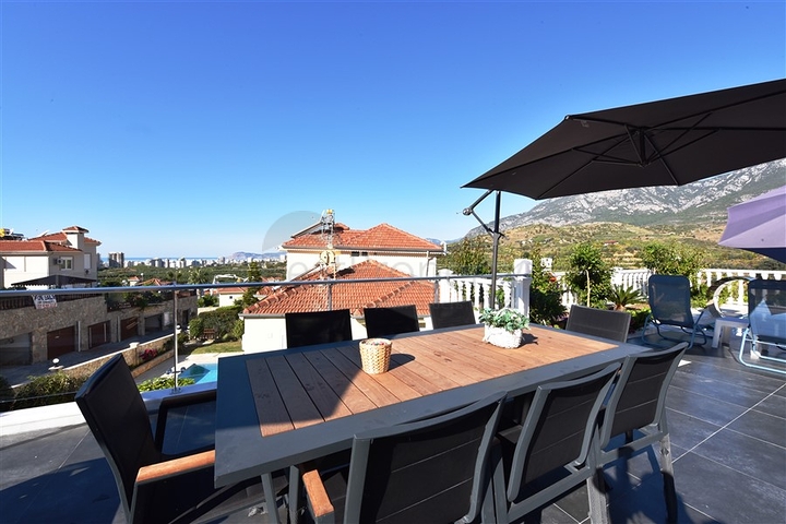 اطلالة بحر - تراس واسع - فيلا مفروشة فاخرة في كارجي جاك / الانيا 