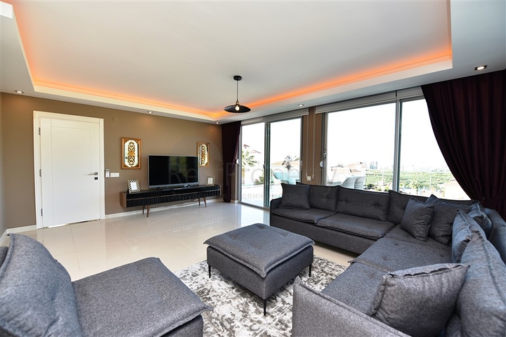 اطلالة بحر - تراس واسع - فيلا مفروشة فاخرة في كارجي جاك / الانيا 