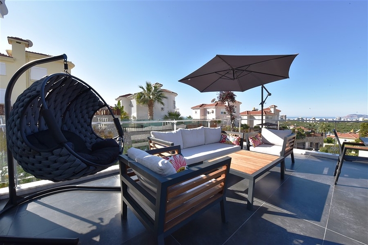 اطلالة بحر - تراس واسع - فيلا مفروشة فاخرة في كارجي جاك / الانيا 