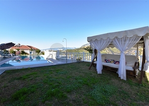 اطلالة بحر - تراس واسع - فيلا مفروشة فاخرة في كارجي جاك / الانيا 