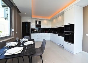 اطلالة بحر - تراس واسع - فيلا مفروشة فاخرة في كارجي جاك / الانيا 