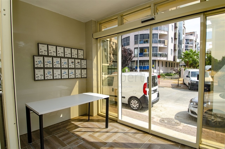 بنتهاوس 4 + 1 في مجمع 600 متر إلى البحر في كونيالتي