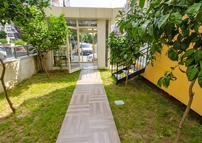 بنتهاوس 4 + 1 في مجمع 600 متر إلى البحر في كونيالتي