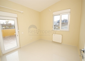 بنتهاوس 4 + 1 في مجمع 600 متر إلى البحر في كونيالتي